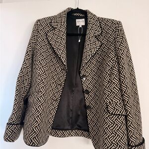 Armani Collezioni Black and Cream Geometric Blazer